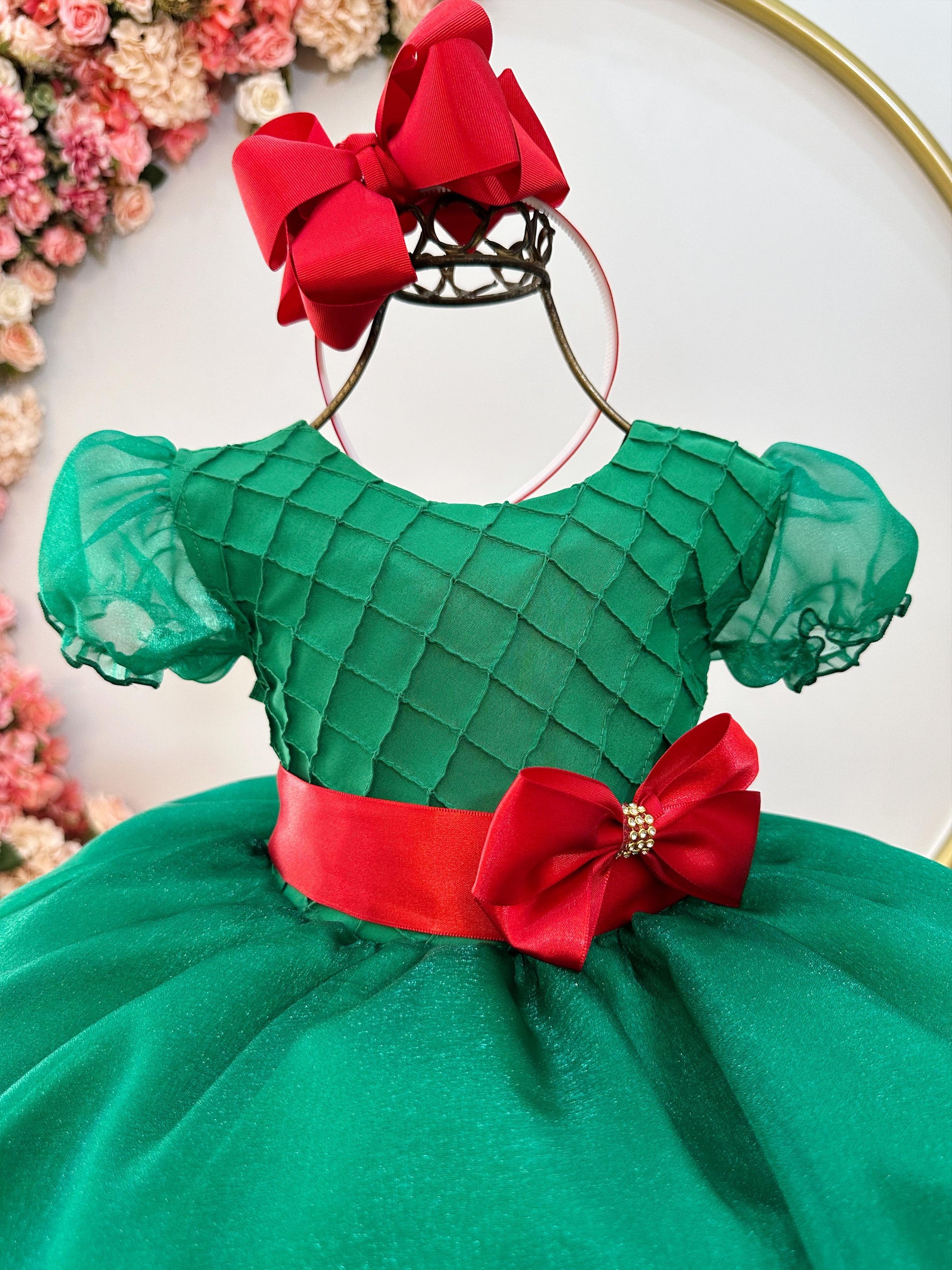 Vestido Infantil Verde C/ Busto Plissado e Broche Natal Festa (1292VD)