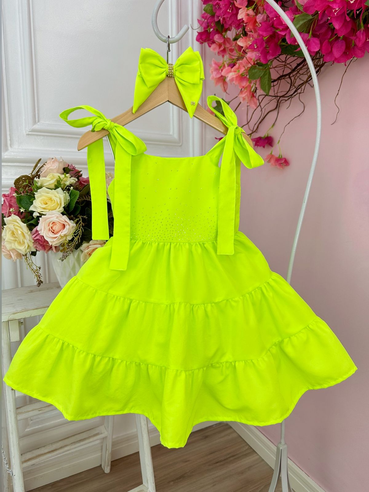 Vestido infantil Verde Lima Neon Strass no Busto e Laço Festa (0085VL)