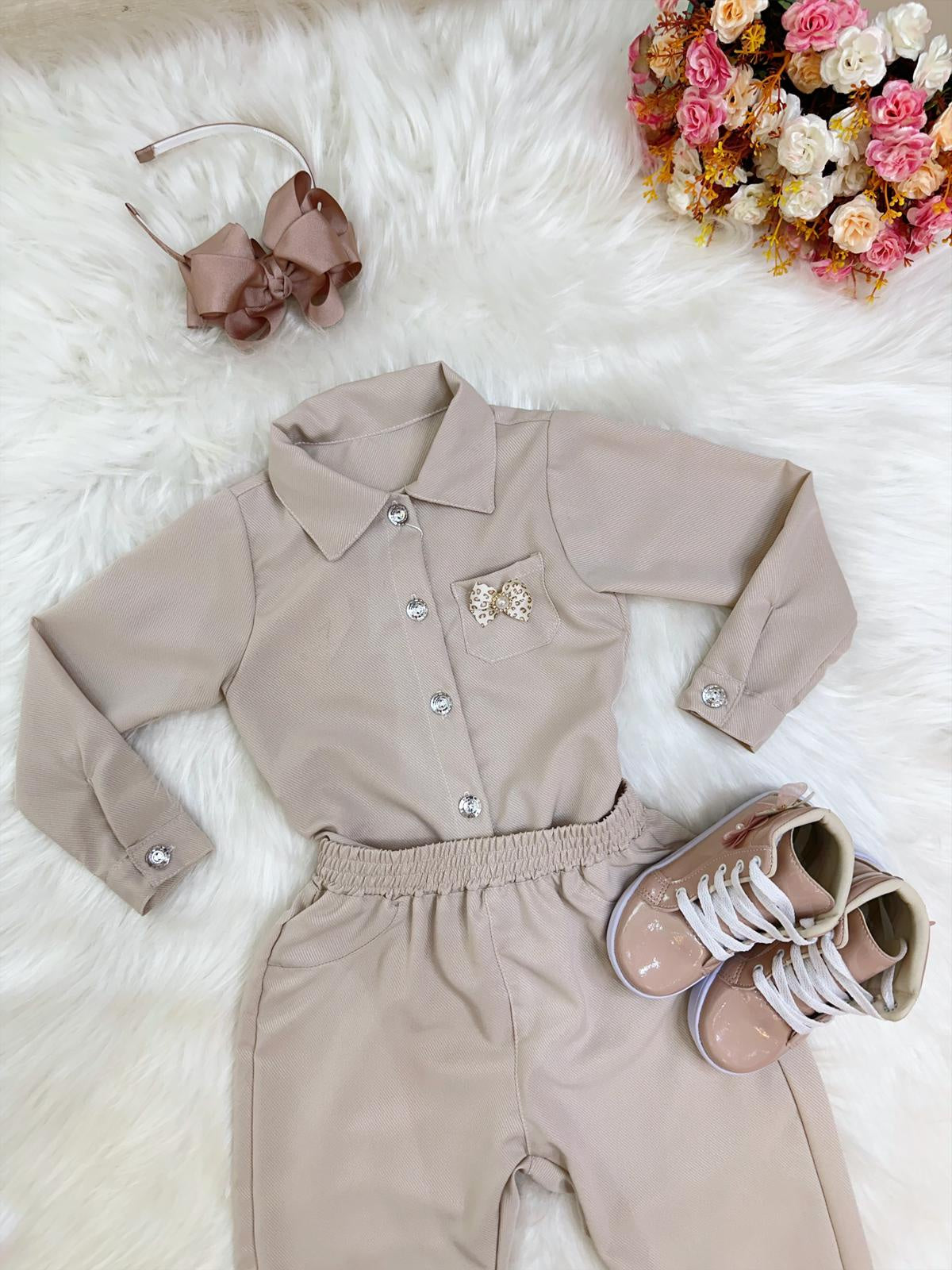 Conjunto infantil Nude Com Camisa e Calça Casual Luxo (0126ND)